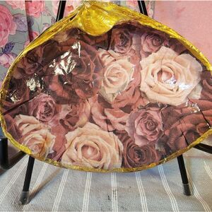 DECOUPAGE CLAM SHELL DECOUPAGE PINK ROSES 🌹 ON A CLAM SHELL TRINKET DISH